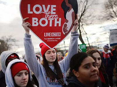 Вашингтон: тысячи противников абортов приняли участие в 50-м ежегодном «Марше в защиту жизни»