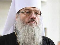 Stalwart Ukrainian bishop appeals to stalwart Bulgarian bishop for support
