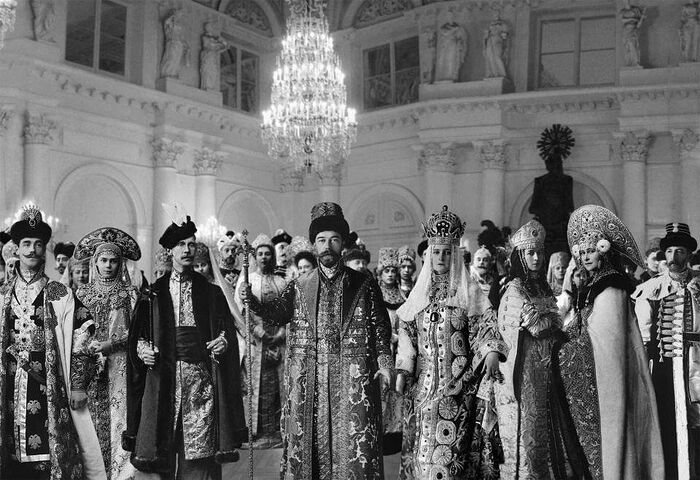 Пин на доске 1903, Fébruary, 3 Russian Costumes Balls at the Winter Palace