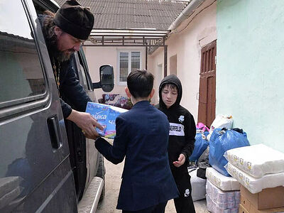 Владикавказская епархия обеспечила беженцев в ПВР лекарствами. Информационная сводка о помощи беженцам (от 22 марта 2023 года)