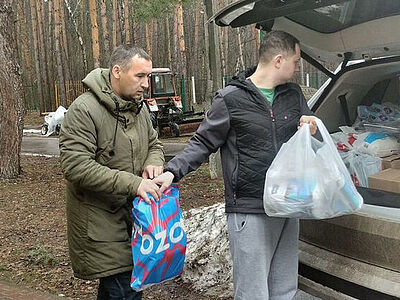 Волонтеры Коломенской епархии доставили в ПВР микроволновки, тонометры и предметы гигиены. Информационная сводка о помощи беженцам (от 30 марта 2023 года)