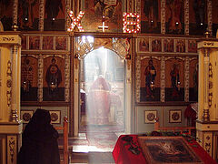 On the Opening of the Gates of Paradise: Bright Thursday