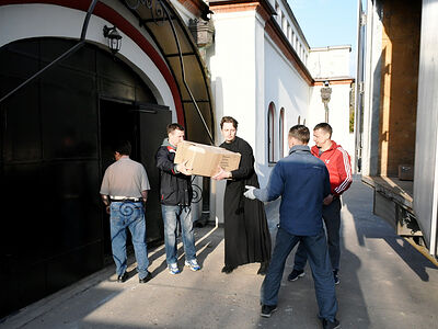 В Сергиево-Посадской епархии собрали гуманитарную помощь для беженцев и пострадавших мирных жителей. Информационная сводка о помощи беженцам (от 21 апреля 2023 года)