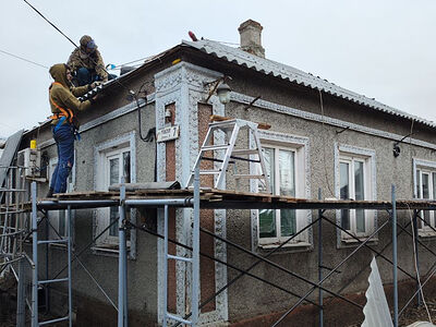 27 частных домов отремонтировали с марта православные волонтеры-строители. Информационная сводка о помощи беженцам (за 29 апреля — 1 мая 2023 года)