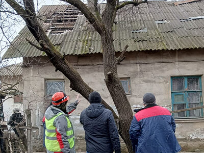 115 добровольцев-строителей посетили с марта Мариуполь для ремонта домов нуждающихся. Информационная сводка о помощи беженцам (от 3 мая 2023 года)