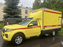 Patriarch Kirill donates ambulance and ultrasound to Church hospital for his name’s day