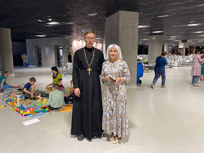 Представители Белгородской епархии навестили беженцев из Шебекино в ПВР Белгорода