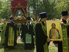 Relics of St. Alexander Badanin (†1913) transferred on Feast of Vologda Saints