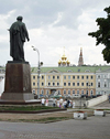 Не прогнулись