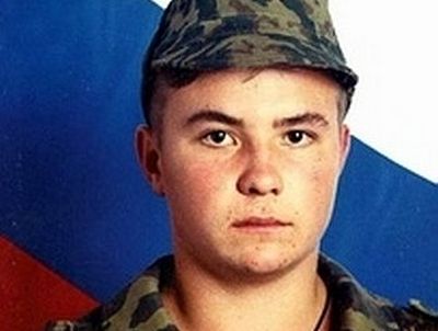 О верности Кресту Христову. К 15-летию со дня убиения воина Евгения Родионова