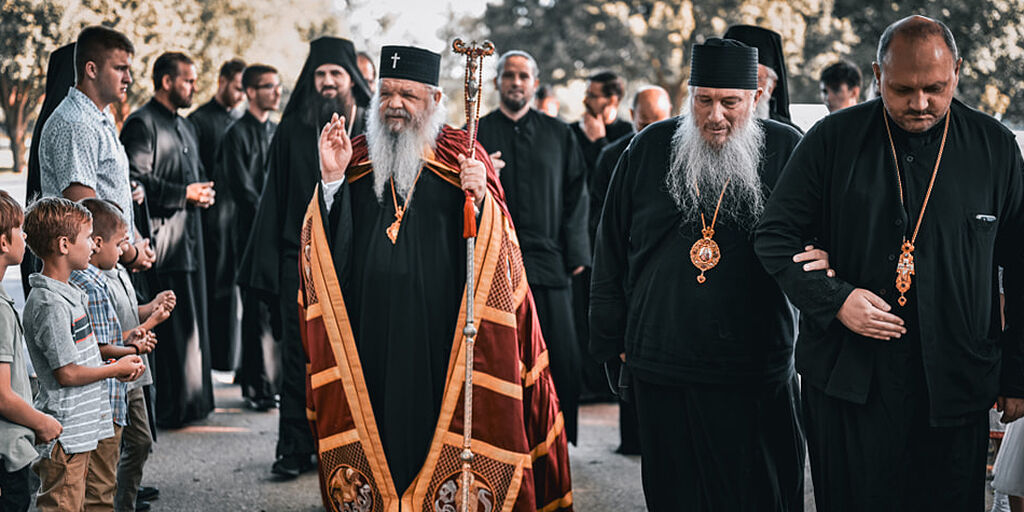 Primate of Macedonian Orthodox Church visits America, consecrates