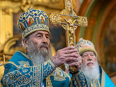 Metropolitan Onuphry leads feast of Pochaev Icon with thousands of hierarchs, clergy, faithful (+VIDEOS)