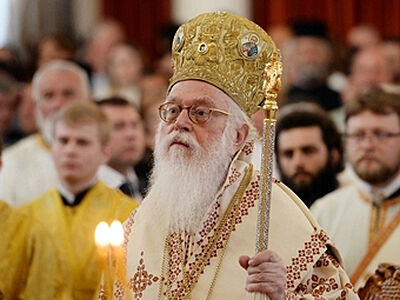 Предстоятель Албанской Православной Церкви обратился со словами поддержки к наместнику Киево-Печерской лавры