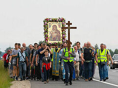 Latvian Church holds 25th annual penitent procession