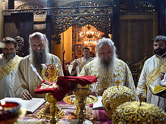 Serbian and Macedonian primates and hierarchs, Bulgarian hierarch, Romanian cleric concelebrate