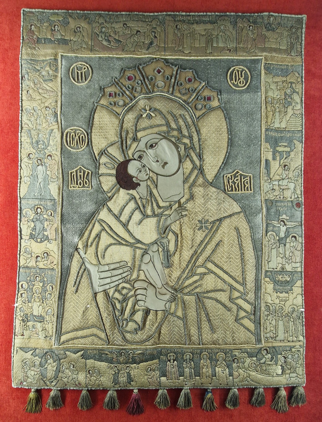Donskaya Mother of God with select feasts and saints.