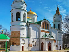 Ukraine closes Orthodox churches of Ancient Chernigov Preserve, leaves schismatic churches open