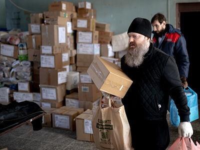 Более 170 тонн помощи беженцам и мирным жителям собрали в Сергиево-Посадской епархии в 2023 году. Информационная сводка о помощи беженцам (за 9-11 декабря 2023 года)