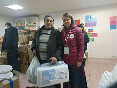 Сотрудники Синодального отдела по благотворительности передали средства гигиены беженцам в Валуйках. Информационная сводка о помощи беженцам (от 15 декабря 2023 года)