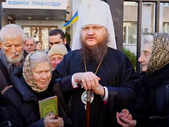 Persecuted Ukrainian hierarch returns to ministry after 8 months of round-the-clock house arrest