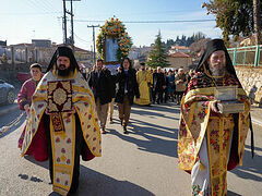Greek village celebrates St. Basil the Great with procession with wonderworking icon and relics