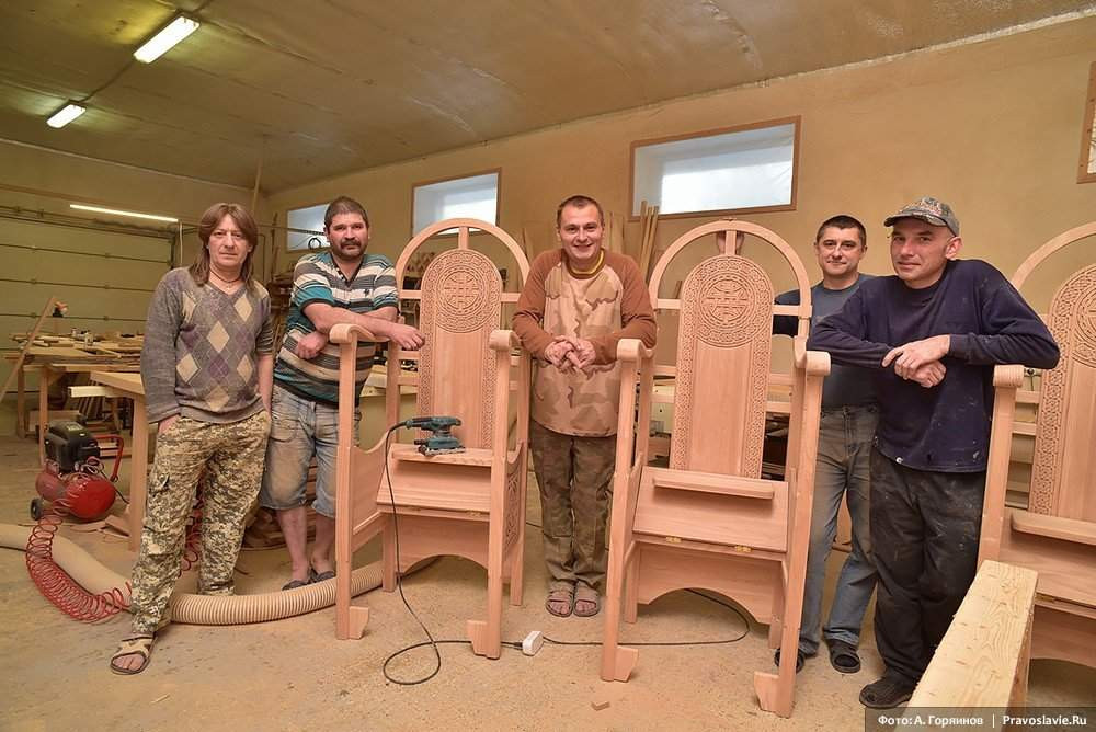 Wood workshop. Creating stasidia (chairs) for the new cathedral