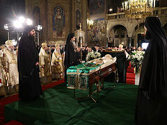Patriarch Neofit of Bulgaria laid to rest (+VIDEO)
