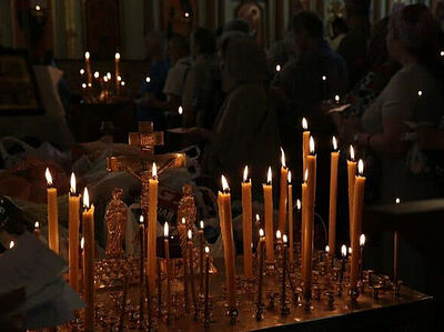 В храмах Москвы и области прошли заупокойные богослужения о жертвах теракта