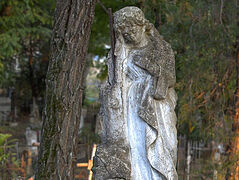A Parish Priest’s Conversation in the Cemetery on Radonitsa