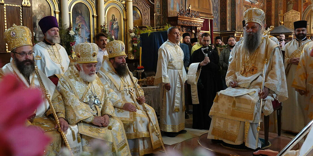 ROCOR delegation with Kursk Root Icon visiting Serbia / OrthoChristian.Com