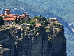 Meteora: New church under construction for first time in 500 years (+VIDEO)