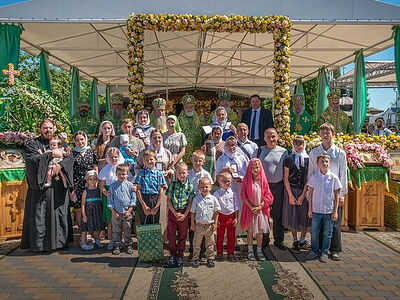В День семьи, любви и верности в Муроме прошли торжества, посвященные благоверным Петру и Февронии Муромским