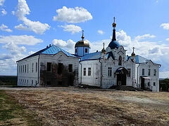 В результате обстрелов пострадал Горнальский Николаевский монастырь Курской епархии