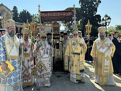 Corfu procession commemorates when St. Spyridon miraculously saved the island from Turkish siege (+VIDEOS)