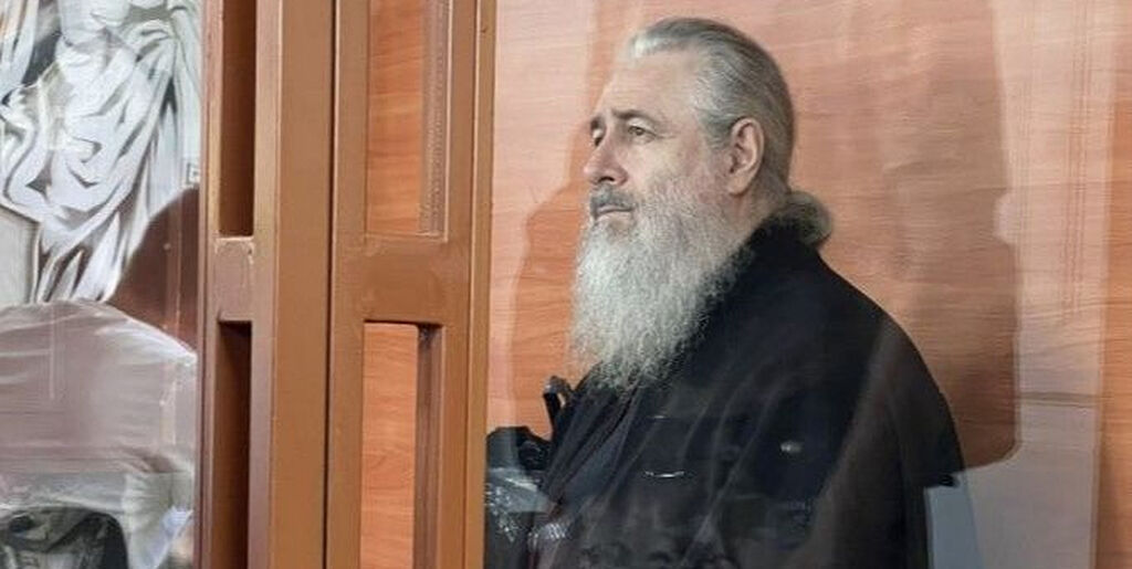 Στο Σλαβιάνσκ πραγματοποιήθηκε τακτική δικαστική ακροαματική διαδικασία για την υπόθεση του Μητροπολίτη Σβιατογκόρσκ κ.Αρσενίου, καθηγούμενου της Λαύρας του Σβιατογκόρσκ
