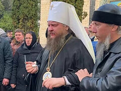 Servants of hell assaulted Metropolitan Theodosy in church seizure, say UOC hierarchs