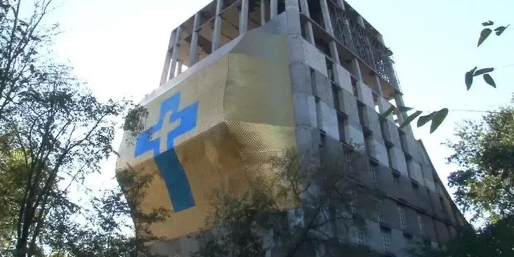 Στο καμπαναριό του καταληφθέντος ναού της Ουκρανικής Ορθόδοξης Εκκλησίας στο Τσερκάσι σχεδιάζουν να εγκαταστήσουν πολεμικό μουσείο