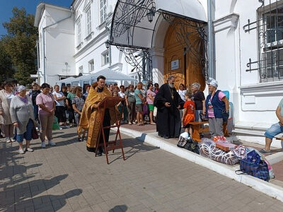 В тылу прифронтовом