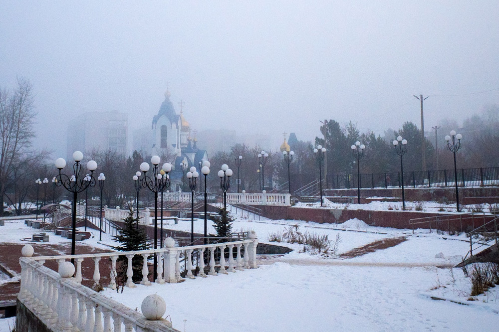 Foggy morning in the city