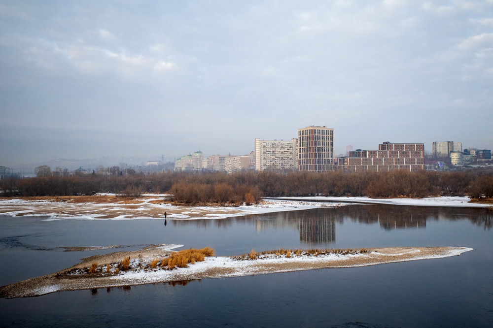 Fisherman in the center of Krasnoyarsk