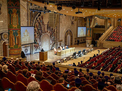 Святейший Патриарх Кирилл: Попытки оспорить государствообразующую роль русского народа угрожают нашему историческому единству