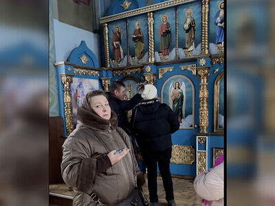 При захвате Успенского собора в Кременчуге рейдеры из «ПЦУ» выломали Царские врата