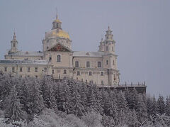 Το θαύμα του αναβρασμού των υδάτων στο πηγάδι του Οσίου Ιώβ του Ποτσάεφ τα μεσάνυχτα των Θεοφανείων του 1979