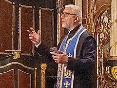 Мобильная печаль отца Бранко