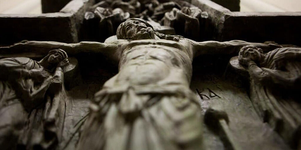 Τα πάθη του Χριστού, ένα σκαλοπάτι προς την αθανασία