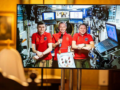 Cостоялся Пасхальный телемост Святейшего Патриарха Кирилла с российскими космонавтами