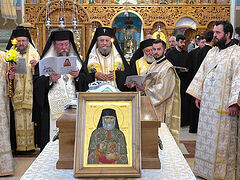 Romania: Relics of recently canonized St. Seraphim of Sâmbăta de Sus uncovered