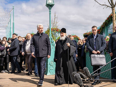 Святейший Патриарх Кирилл посетил фестиваль «Пасхальный дар» в парке «Коломенское» в Москве