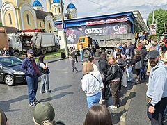 Anti-Orthodox radicals force cancellation of service by Metropolitan Onuphry (+VIDEOS)