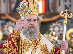 “With our contempt, let us avoid them”—Greek hierarch warns about Jehovah’s Witnesses